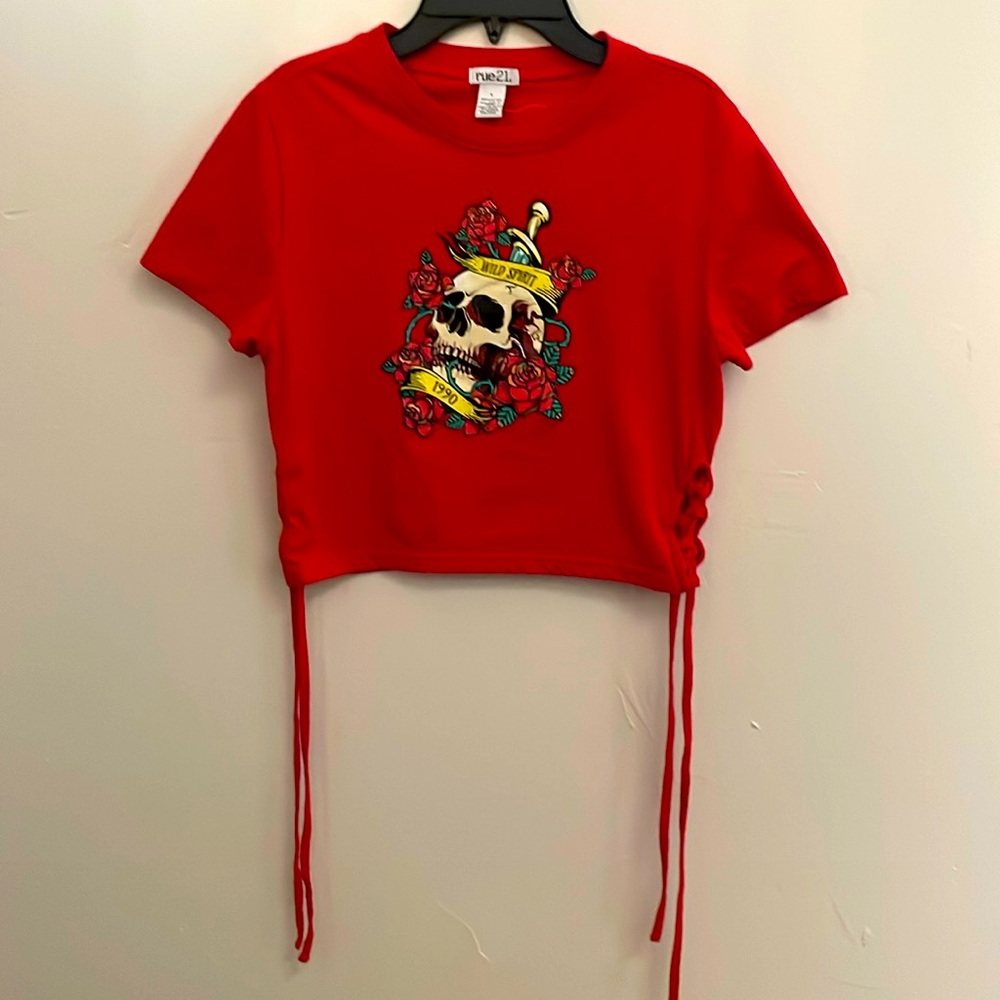 Rue 21 Skull Lace-Up Crop